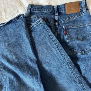 Levi’s 70s High Flare jeans size 24